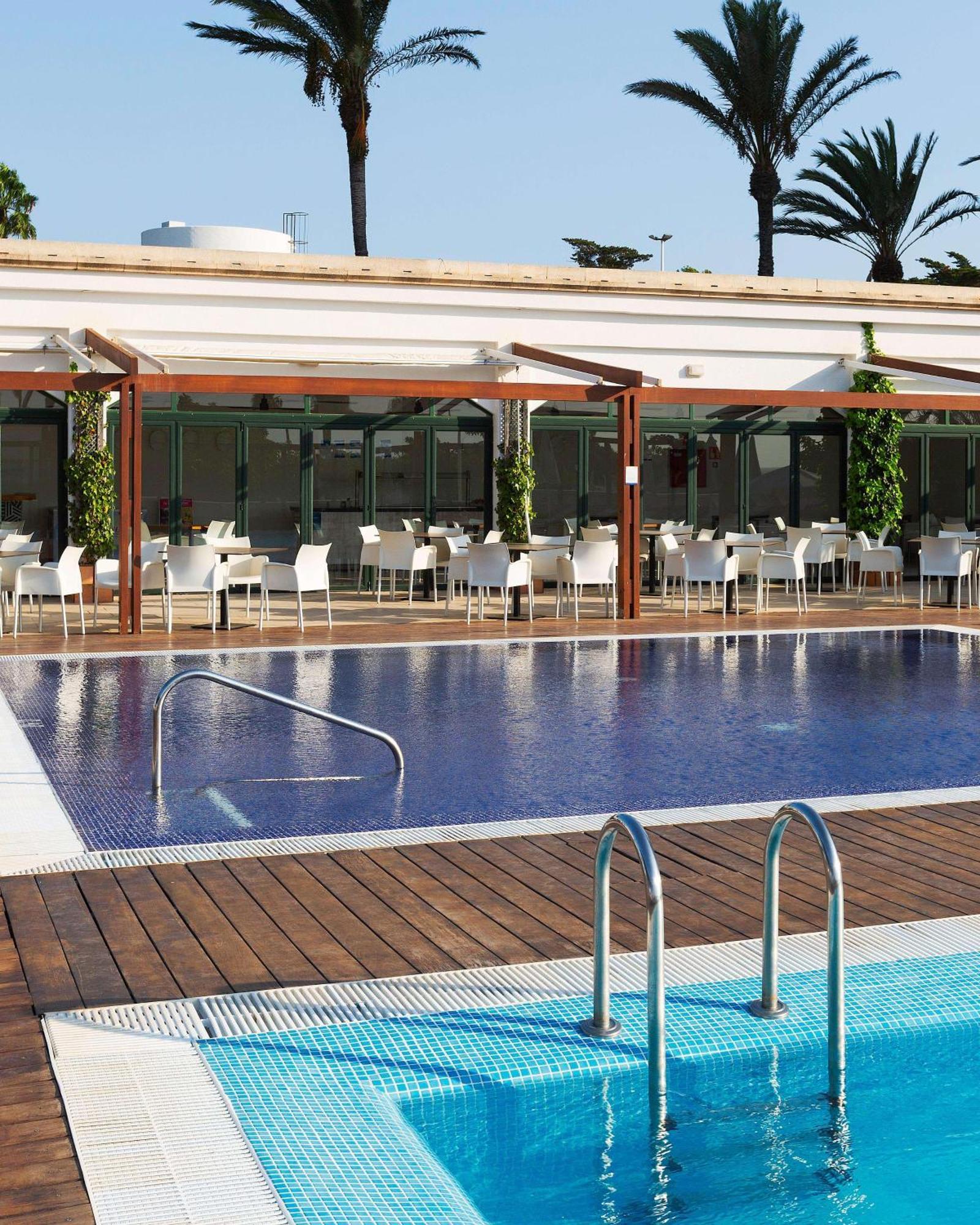 PortBlue Hotel San Luis S'Algar Eksteriør billede